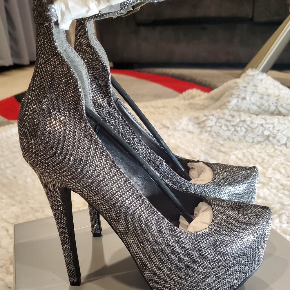 COPY - Brekelle's ankle strap 5-inch heels
